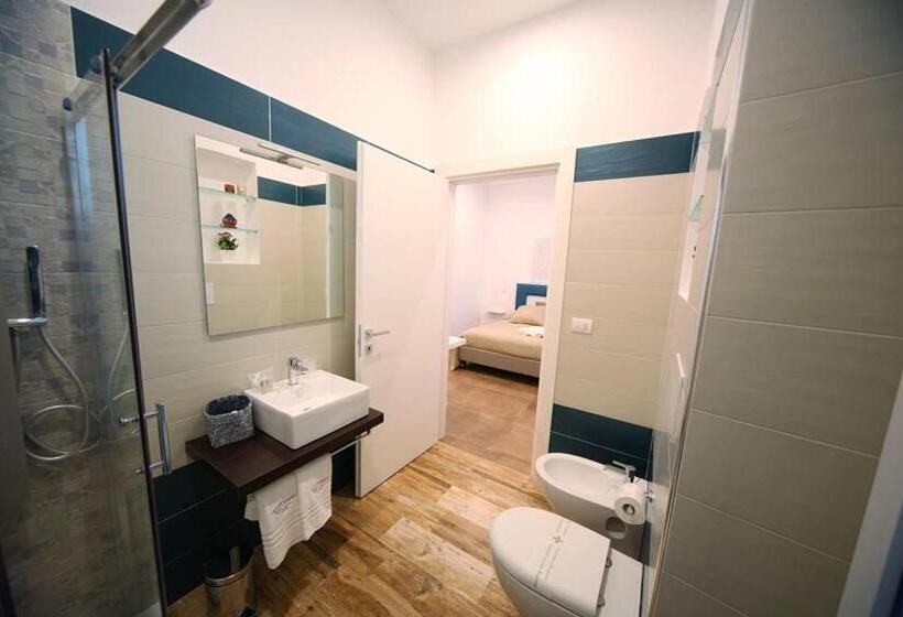 Quarto Estandar, Essence