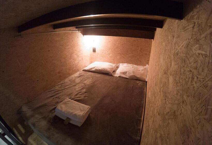 חדר סטנדרט, קומת קרקע, Eco Box Hostel