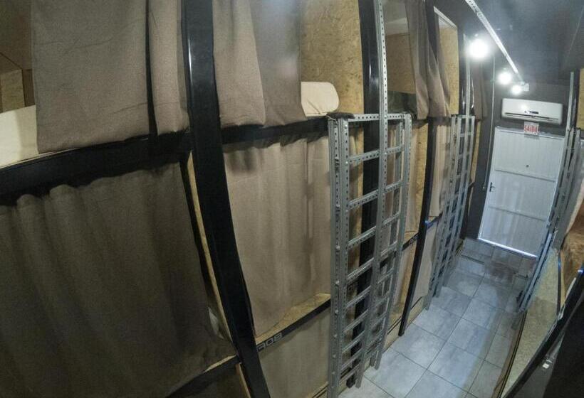 חדר סופריור יחיד, Eco Box Hostel