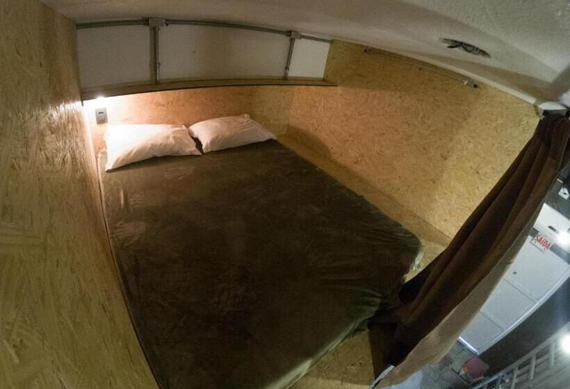 חדר סופריור, Eco Box Hostel