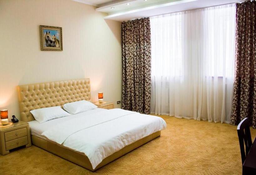 اتاق لوکس با تخت بزرگ, Alir