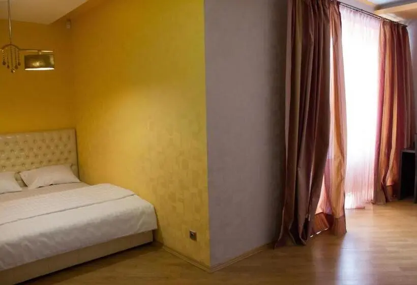 Suite 3 Camere da letto, Alir