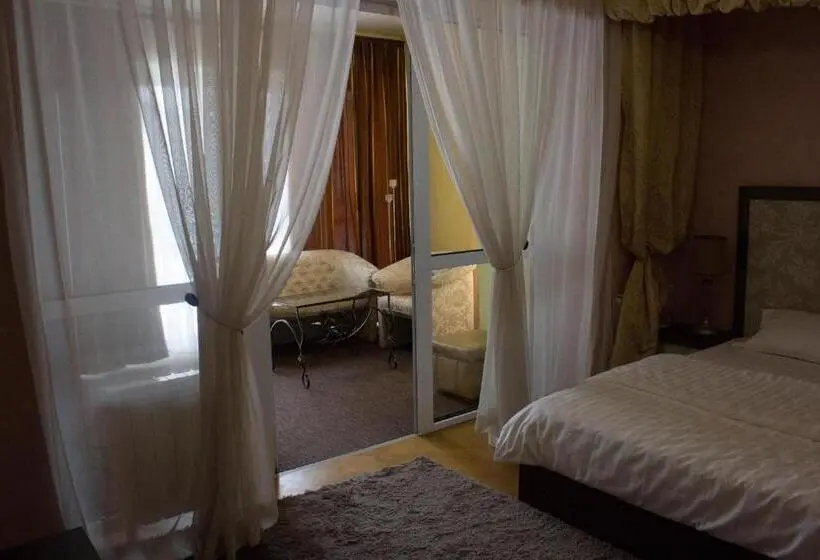 Suite Letto King, Alir