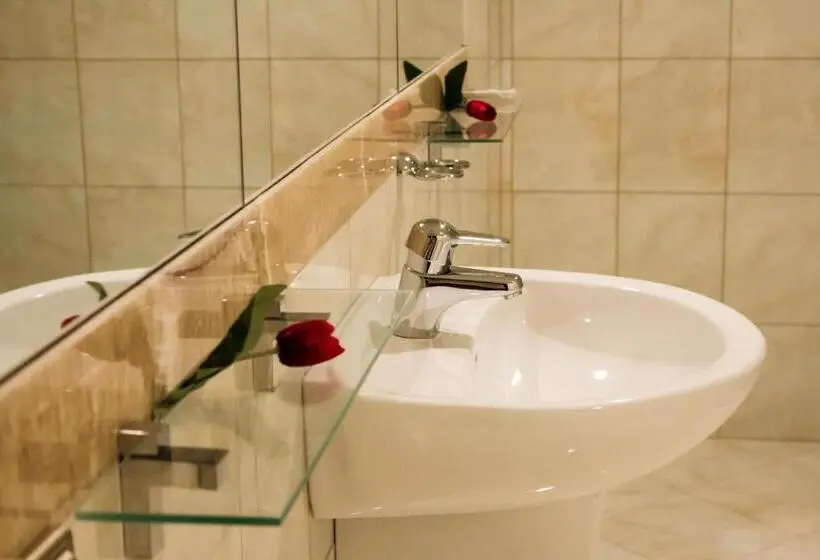Suite Letto King, Alir