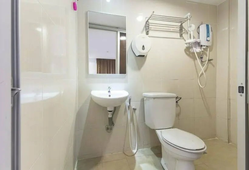 Superior Suite, Dd