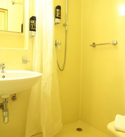 غرفة قياسية, De Spiegel