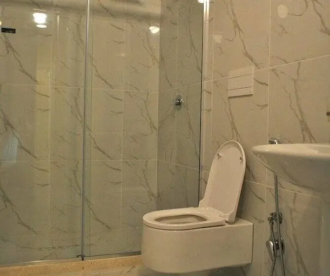 اتاق لوکس, Frojd