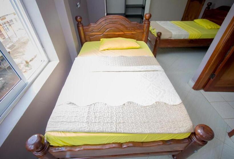 اتاق استاندارد یک نفره, Ntinda Bypass