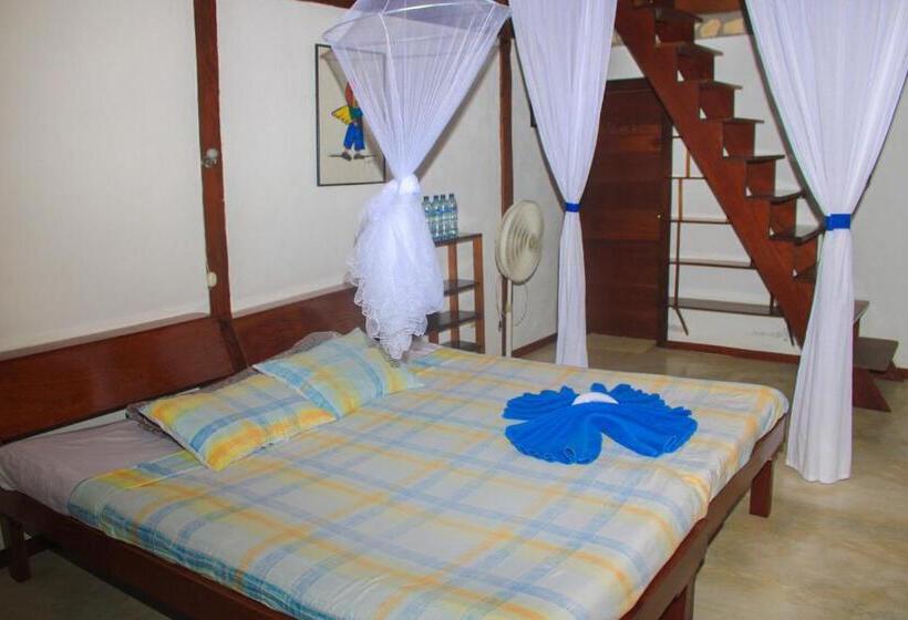 بانگلوی لوکس, Posada Del Cerro