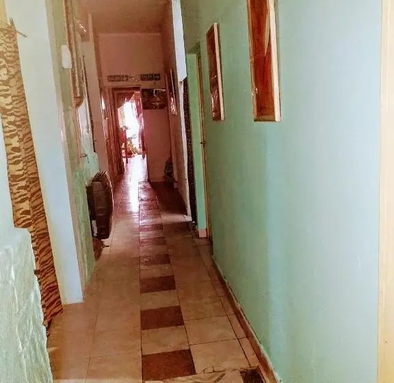 اتاق استاندارد یک تخته با سرویس بهداشتی مشترک, Residencial Marluc