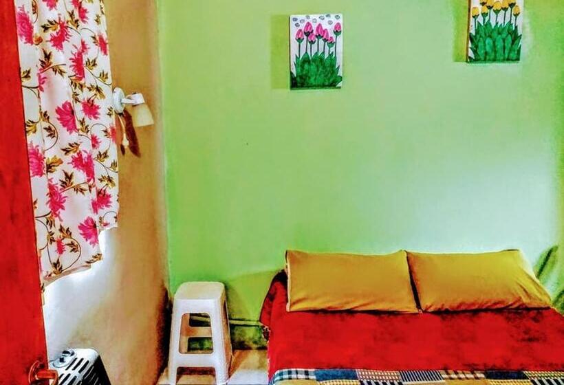 اتاق استاندارد یک تخته با سرویس بهداشتی مشترک, Residencial Marluc