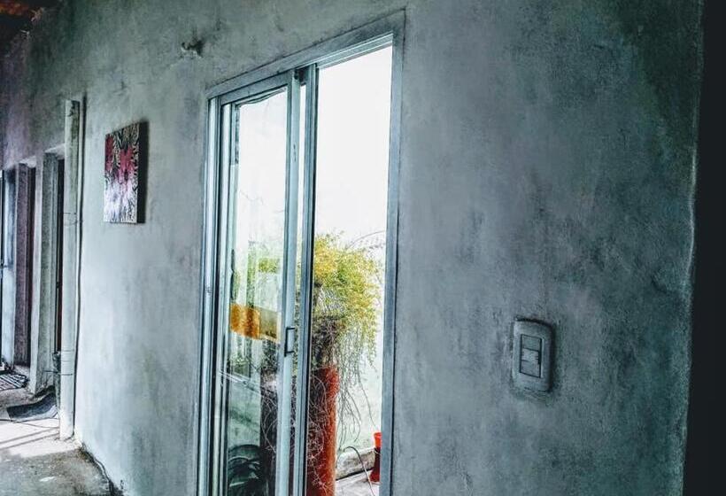 اتاق استاندارد سه نفره, Residencial Marluc