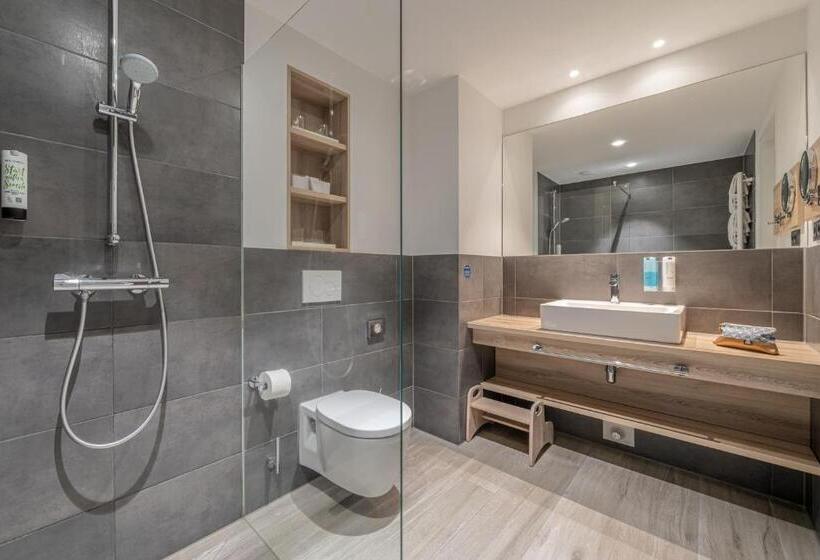 سوییت با چشمانداز دریا, Küstenperle Strandhotel & Spa