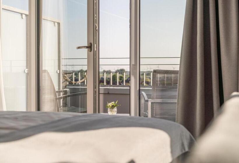 اتاق لوکس, Küstenperle Strandhotel & Spa