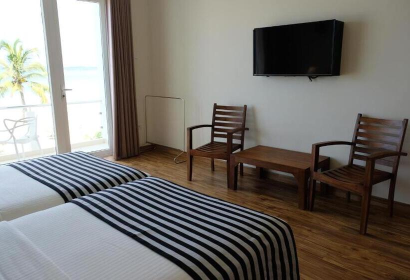 Номер Superior с Видом, Twenty Two Weligambay