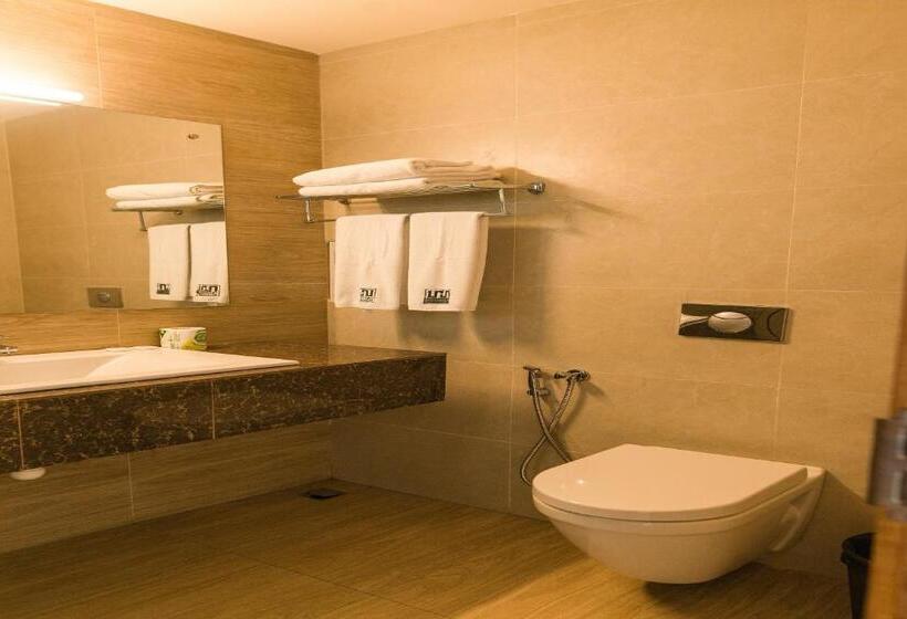 Номер Стандарт, Twenty Two Weligambay