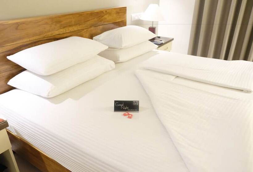 Номер Стандарт, Twenty Two Weligambay