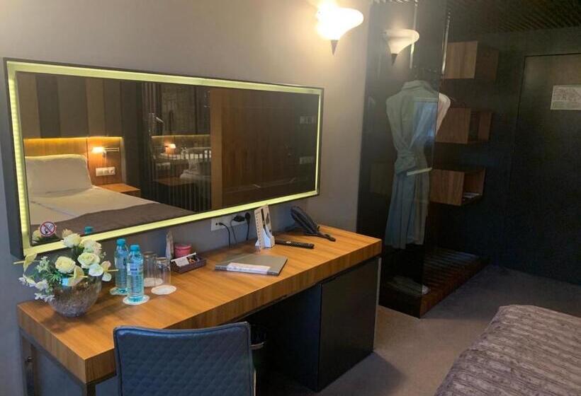 デラックスルーム, All Seasons Residence Hotel   Free Parking