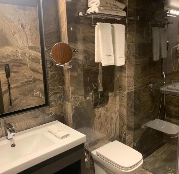 Номер Superior, All Seasons Residence Hotel   Free Parking