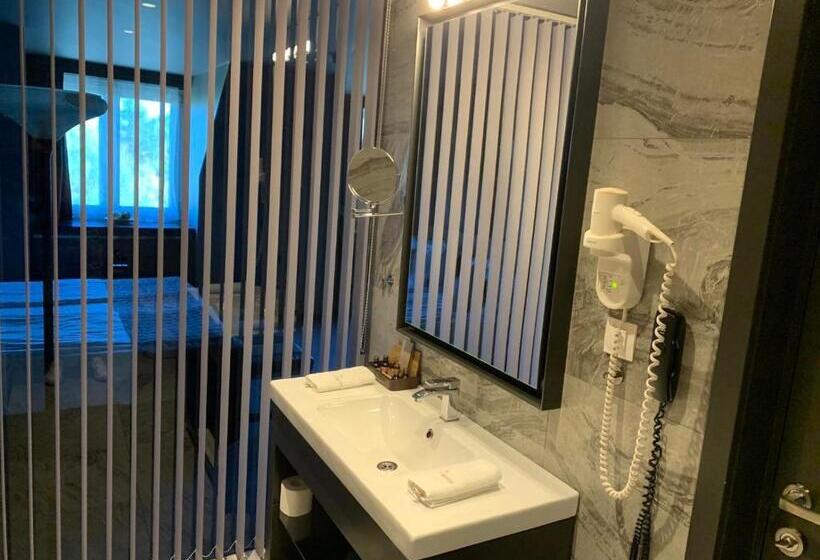 マウンテンビュースイート, All Seasons Residence Hotel   Free Parking