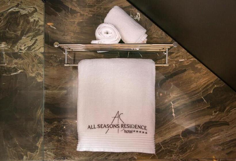 Номер Superior Вид на Город, All Seasons Residence Hotel   Free Parking