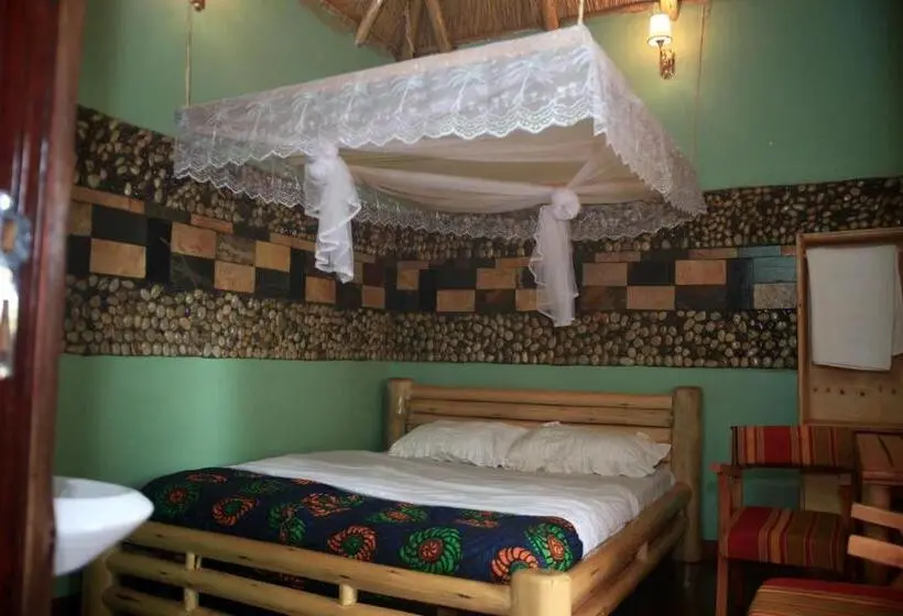 اتاق لوکس, Elite Backpackers Services