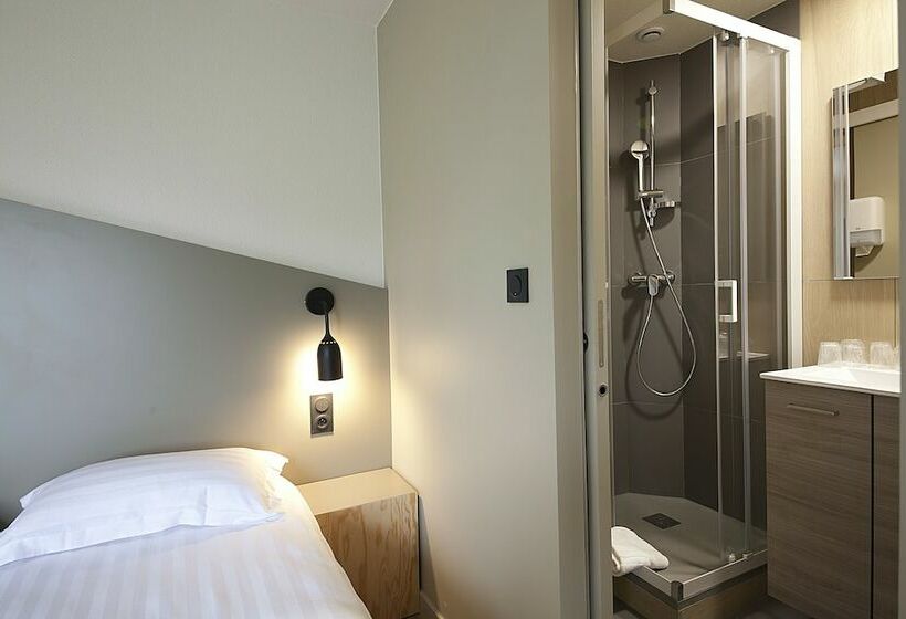 Номер Стандарт, Brit Hotel Essentiel Arverne   Clermont Ferrand Sud