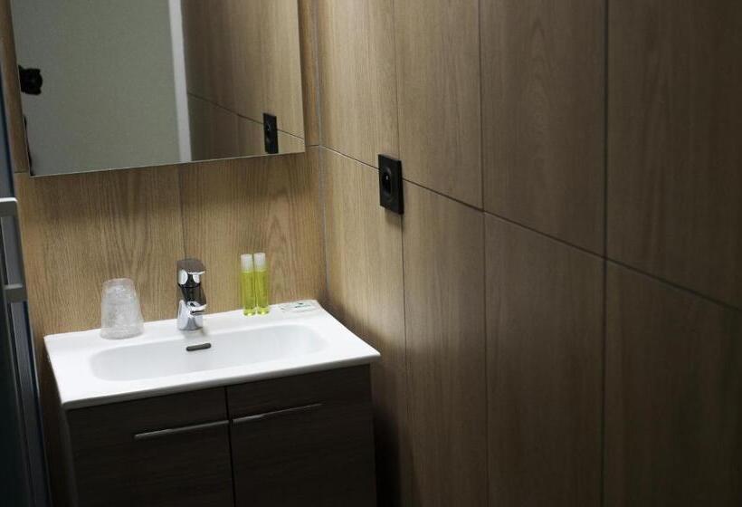 חדר סטנדרט יחיד, Brit Hotel Essentiel Arverne   Clermont Ferrand Sud