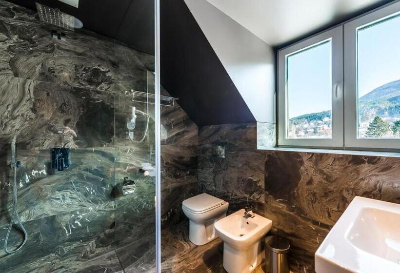 デラックスルーム, All Seasons Residence Hotel   Free Parking