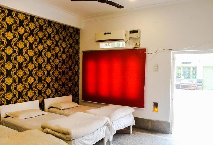 Номер Стандарт Трехместный, Anand Palace