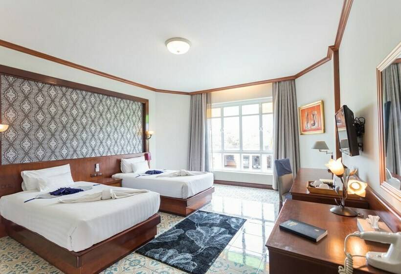 디럭스 룸, Erawan