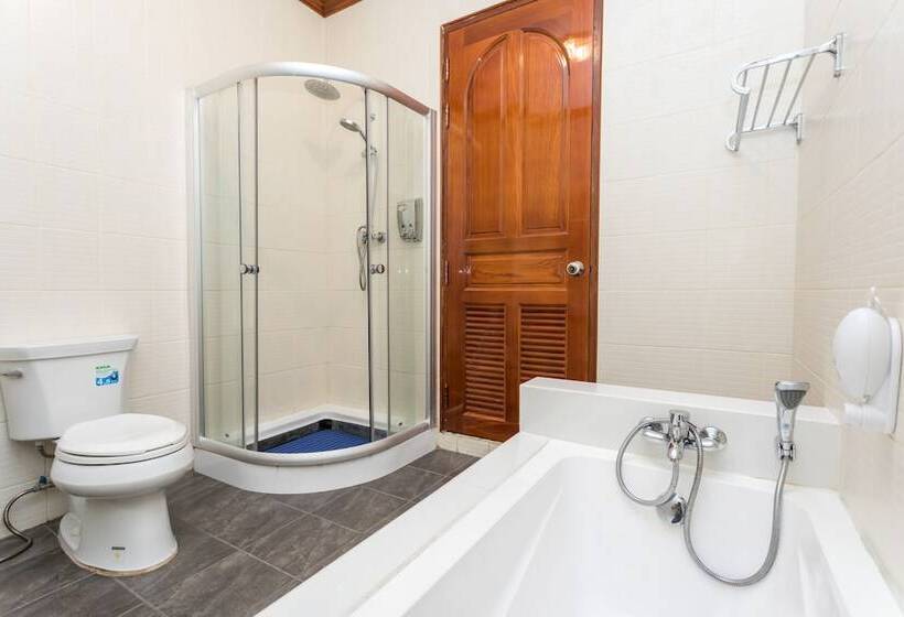 디럭스 룸, Erawan