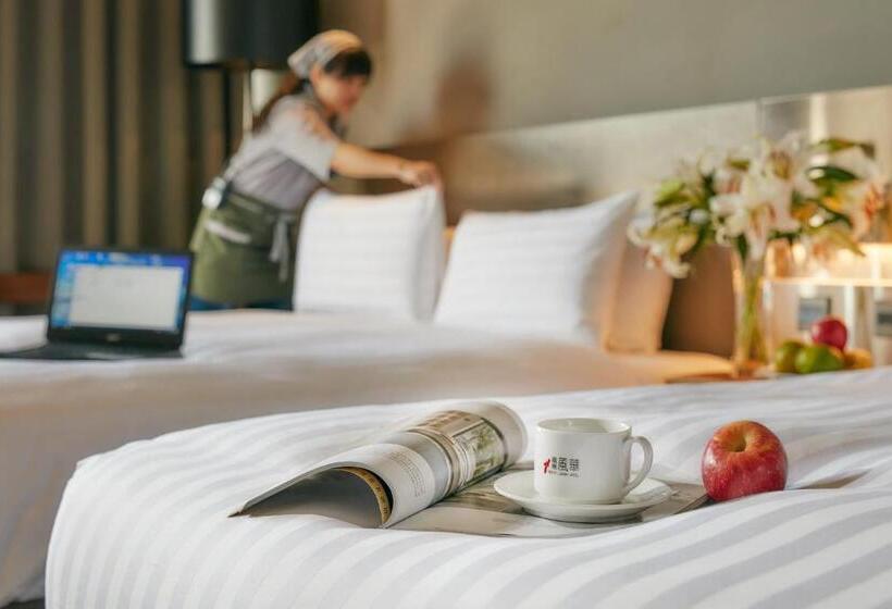 四人豪华间, Orient Luxury