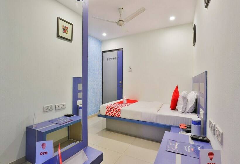 חדר סטנדרט, Ralish