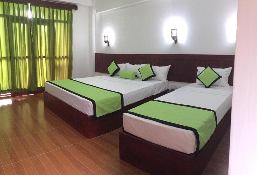 غرفة قياسية ثلاثية ذات اطلالة, Serenade Beach