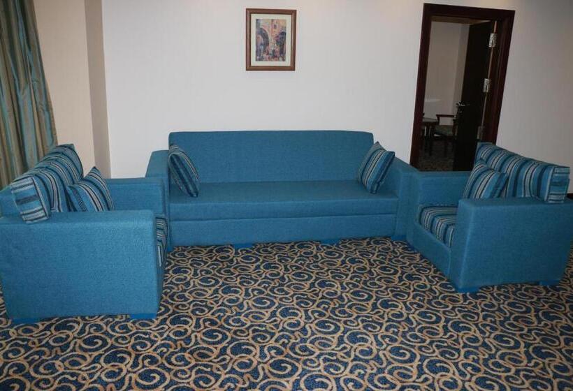 سوییت اجرایی, The Guard