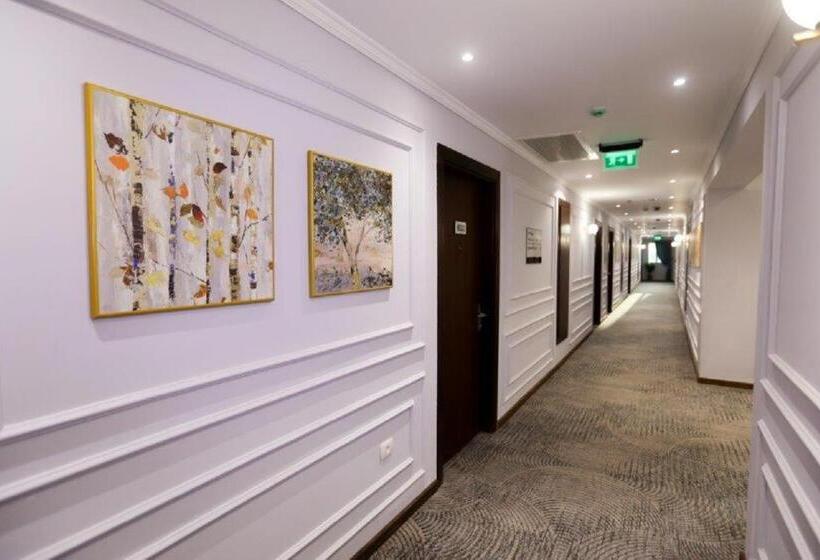 اتاق سوپریور, The Guard