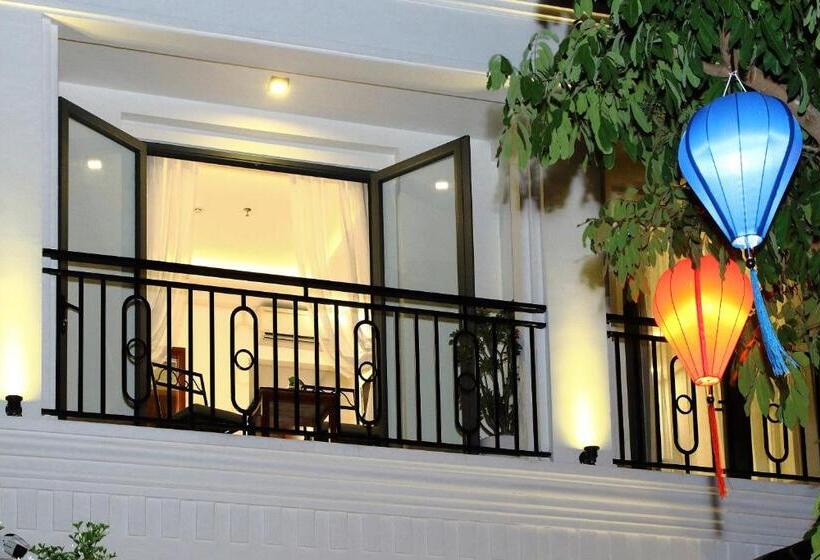 اتاق لوکس با چشم‌انداز شهر, Uptown Hoi An Hotel & Spa