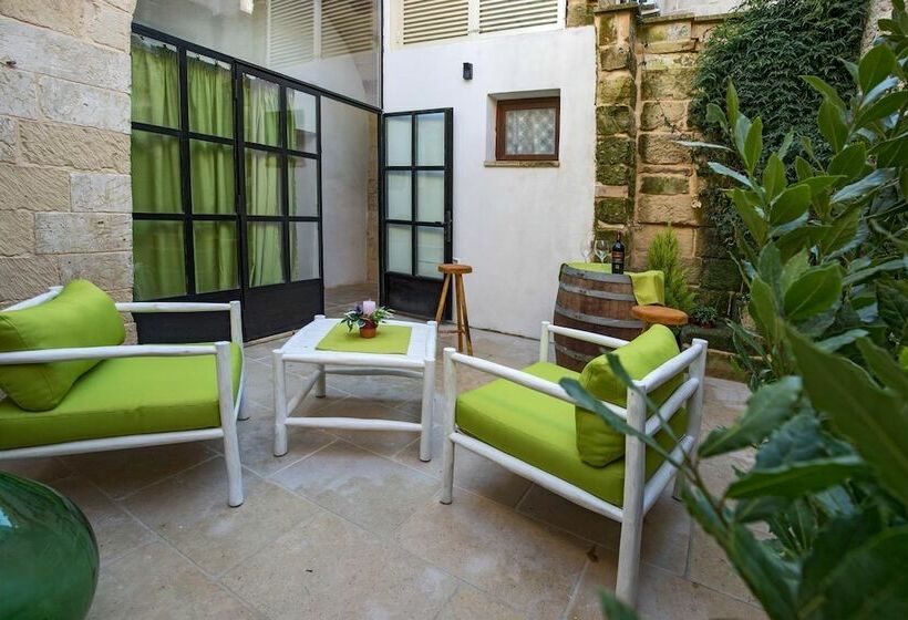 غرفة قياسية مطلّة علي الحديقة, La Dimora Delle Grazie