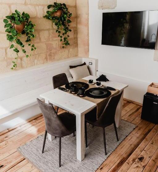 جناح جونيور مزوَّد بحمام سباحة, La Dimora Delle Grazie