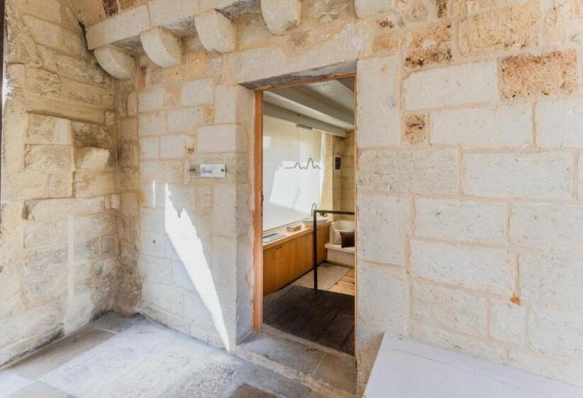 جناح جونيور مزوَّد بحمام سباحة, La Dimora Delle Grazie