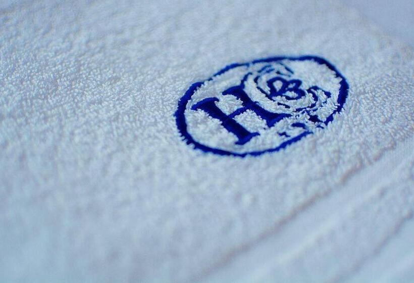 غرفة ديلوكس, Clavis