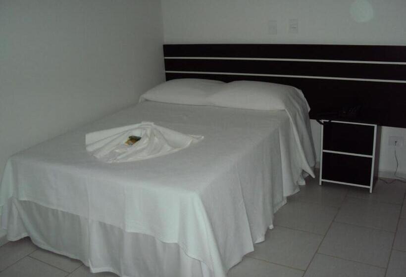 חדר סטנדרט, Laf