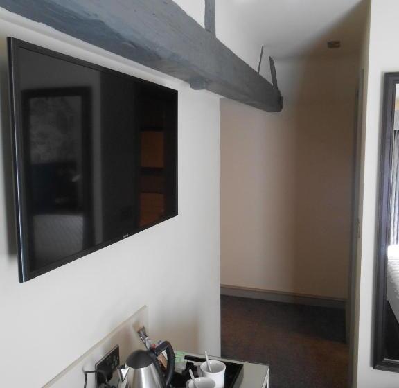 标准间, Pen And Parchment By Greene King Inns