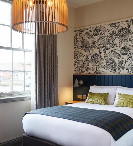 标准间, Pen And Parchment By Greene King Inns