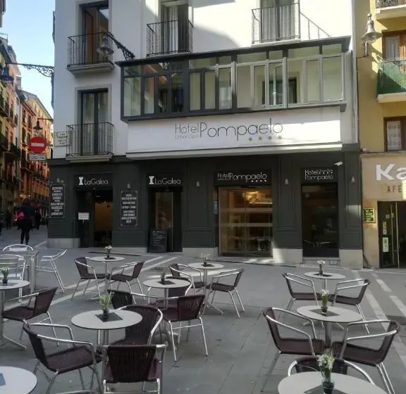 Standard Yhden Hengen Huone Parveke, Pompaelo Plaza Del Ayuntamiento & Spa