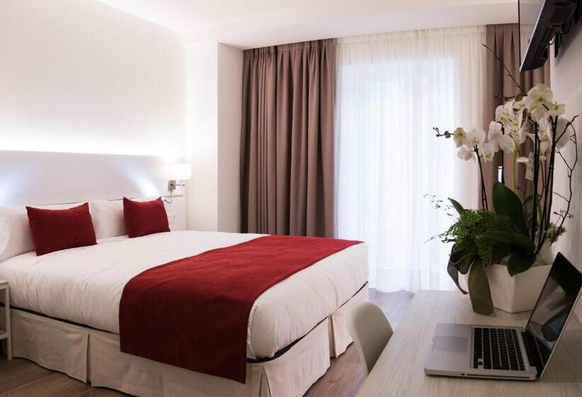 Номер Стандарт с доступом в Спа, Pompaelo Plaza Del Ayuntamiento & Spa