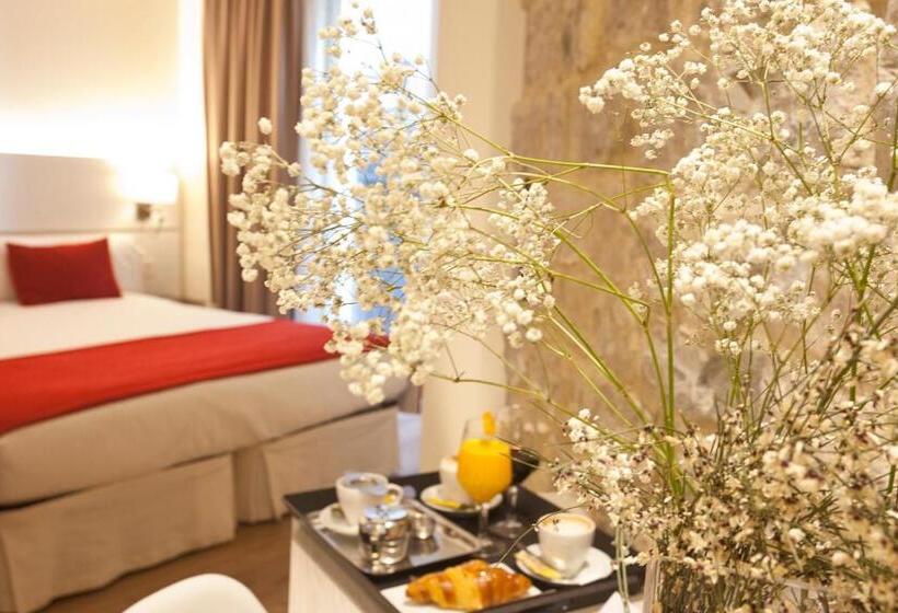 발코니 디럭스 룸, Pompaelo Plaza Del Ayuntamiento & Spa