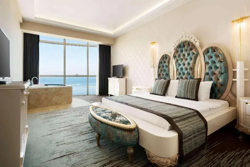 Suite Łóżko King Size, Ramada Iskenderun