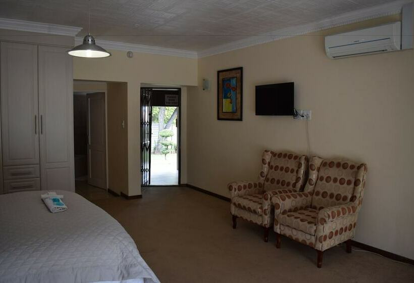 اتاق لوکس, Infinity B&b